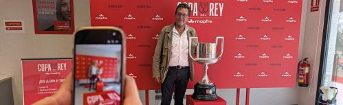 El trofeo de la Copa del Rey en Mapfre Manzanares