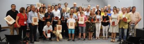 Premiados de la 58º edición junto con las autoridades