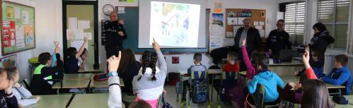 Charla de Seguridad Vial en el colegio Tierno Galván