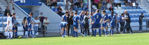 Pausa de hidratación en el partido ante el Odelot