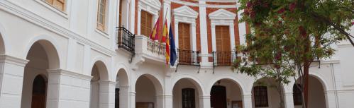 Fachada del Ayuntamiento de Manzanares