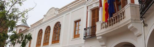 Fachada del Ayuntamiento de Manzanares