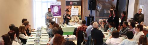 Experiencia multisensorial gastrovino 2023