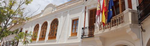 Fachada del Ayuntamiento de Manzanares