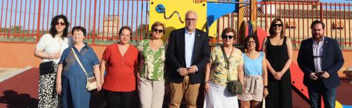 Nuevo parque infantil barrio del Río