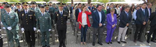 Minuto de silencio al inicio del acto institucional
