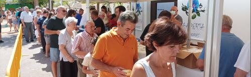 Centenares de personas degustaron la barbacoa de la comida popular