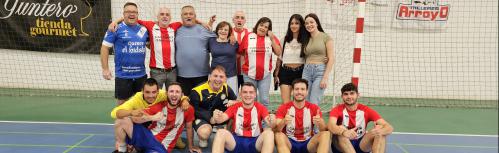 Equipo de Ganadería Farrallá Bar La Sede