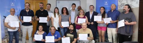 Entrega de diplomas de la formación 'Operaciones Industriales de manipulación de aluminios'