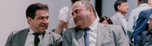 Valverde y Martínez Lizán conversan antes del acto inaugural