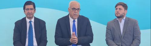 Julián Nieva junto a José Manuel Caballero y Nacho Hernando en el acto de Repsol