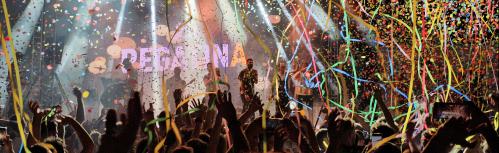 Momento del concierto de La Pegatina en Manzanares