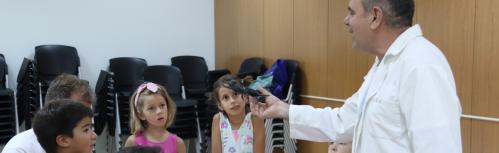 Taller de experimentos y curiosidades sobre insectos y otros bichos