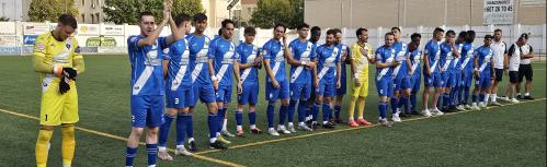 Pablo saluda durante la presentación de la plantilla del Manzanares CF