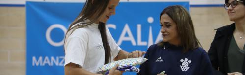 Homenaje del CB Opticalia Manzanares a Sonia Molina