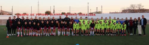 Partido amistoso selecciones femeninas de fútbol sub-14 y sub-16 de CLM