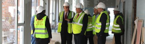 Visita a las obras del nuevo centro de salud