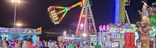 Imagen del recinto de atracciones de la feria 2025