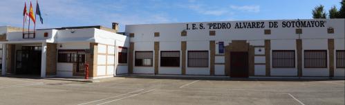 Fachada del IES Sotomayor