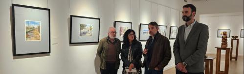 Exposición Paisajes de papel, pigmento y agua - Gonzalo Serrano