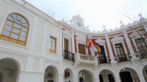 Fachada del Ayuntamiento de Manzanares