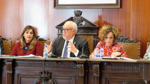 Julián Nieva durante el pleno