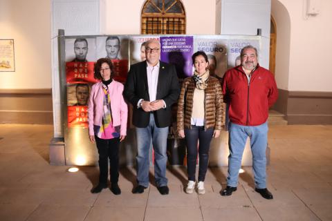 Representantes de las cuatro fuerzas políticas en Manzanares