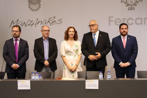 Autoridades en la inauguración de Fercam 2019