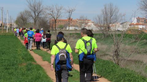 Senderistas llegando a Manzanares (Archivo)