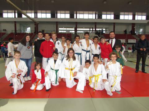 Competidores de la Escuela de Judo de Manzanares en Puertollano