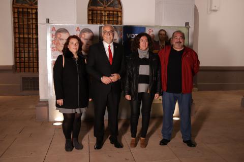 Pegada de carteles 10N