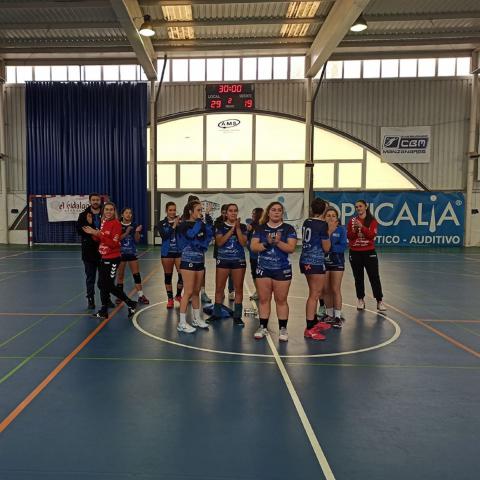 Las juveniles del BM Manzanares ganaron y son terceras