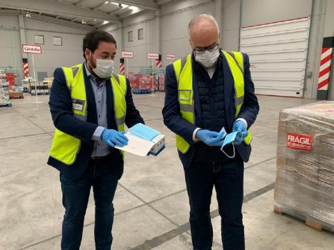 El pedido de mascarillas quirúrgicas para la población llega a Manzanares