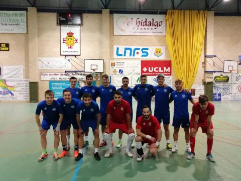 Equipo en su primer entrenamiento