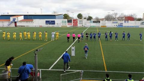 Saludo inicial de ambos conjuntos