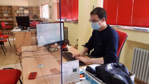 Los y las jóvenes podrán trabajar durante seis meses en empresas de la localidad