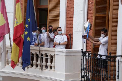 Celebración del ascenso a Primera División del Manzanares FS Quesos El Hidalgo en la ermita de la Vera Cruz y en el Ayuntamiento