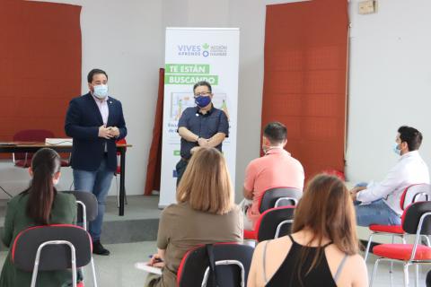 Clausura escuela empleo auxiliar almacén