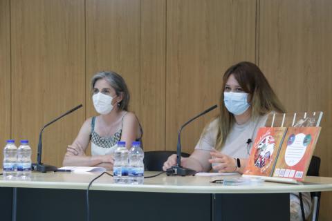 Pilar Sánchez y Virgina Caro_Presentación Cochinilla y Caracol