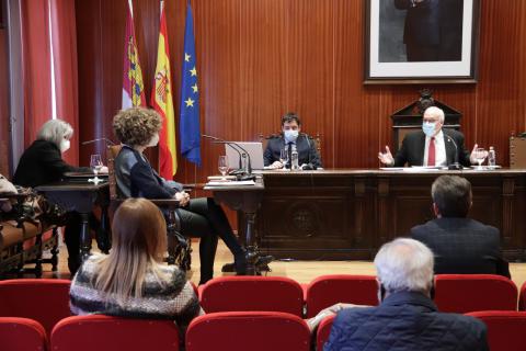 Intervención de Julián Nieva ante las portavoces de la oposición