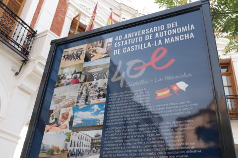 Inauguación de la exposición '40 años del Estatuto de Autonomía de Castilla-La Mancha'