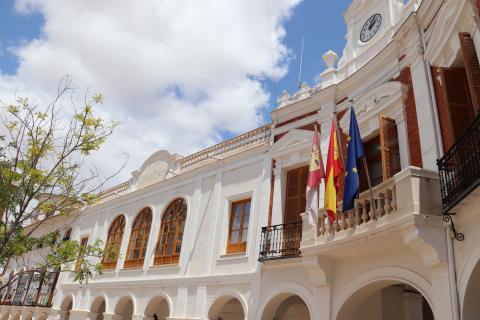 Fachada del Ayuntamiento de Manzanares