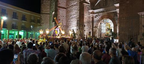 Entrada de Jesús del Perdón a la iglesia parroquial