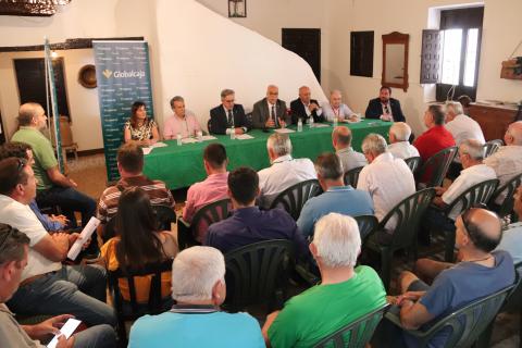Apertura de la lonja a cargo del alcalde de Manzanares