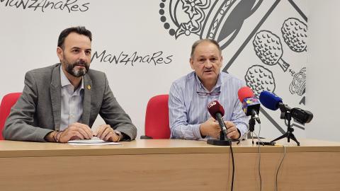 Jesús Romero y Rafael García Alcázar durante la presentación de los actos
