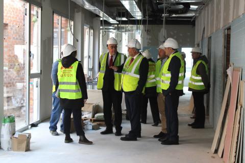 Visita a las obras del nuevo centro de salud
