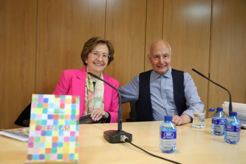 Presentación del libro 'Teselas', de Marisa Díaz-Pinés
