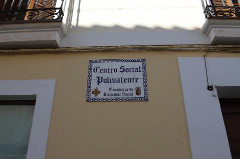 Antiguo Centro Social, próxima Oficina Emplea