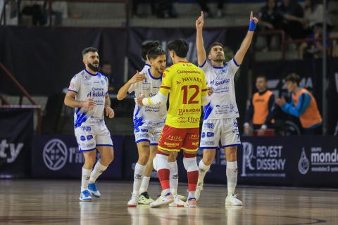 J12 Family Cash Alzira - QEH Manzanares FS. Imagen Alzira