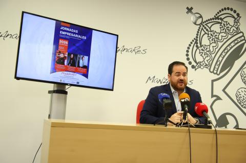 Pablo Camacho durante la presentación de las Jornadas Empresariales 2026